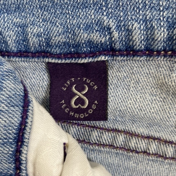 NYDJ Not Your Daughter’s Jeans Straight Leg Mid Rise Lightwash Jeans Size 4 - Picture 7 of 9